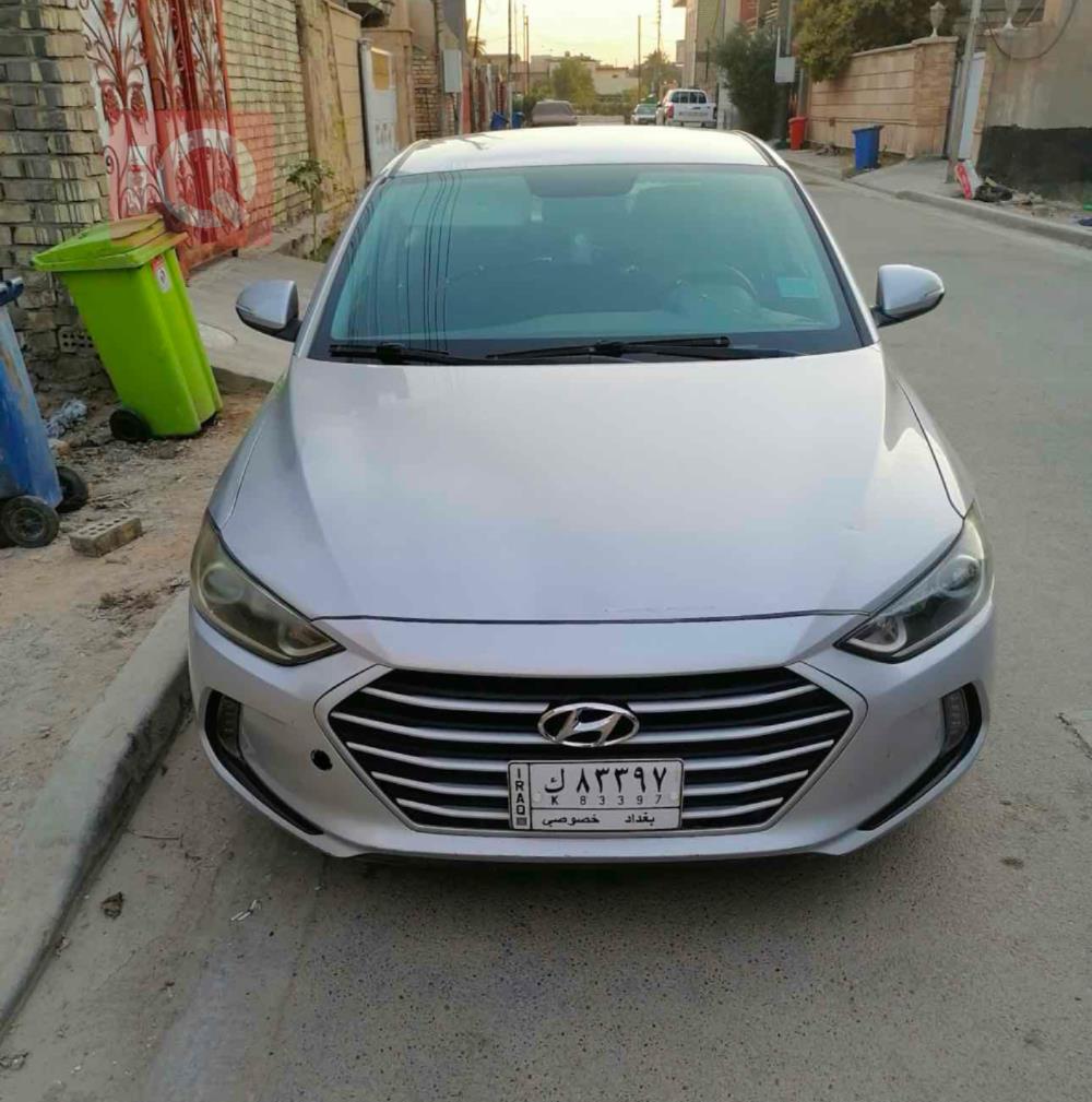 هیوندای ئەلەنترا